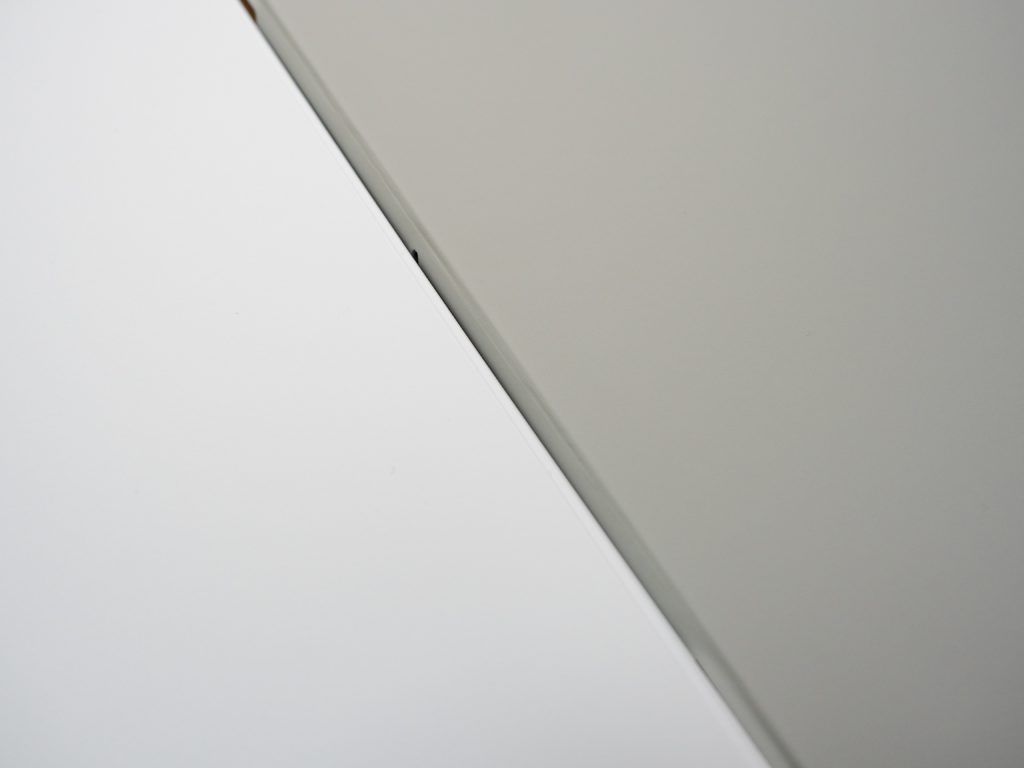 ESR iPad Air 4 ケースとSmart Folio