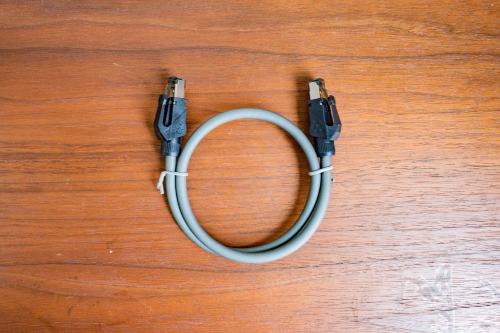 LANケーブル　CAT6A