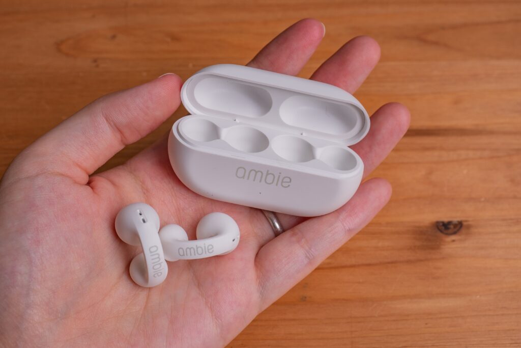 ambie TW-01
